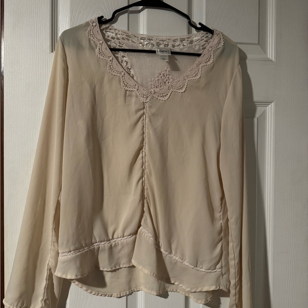 Daytrip Cream Lace Accent Blouse